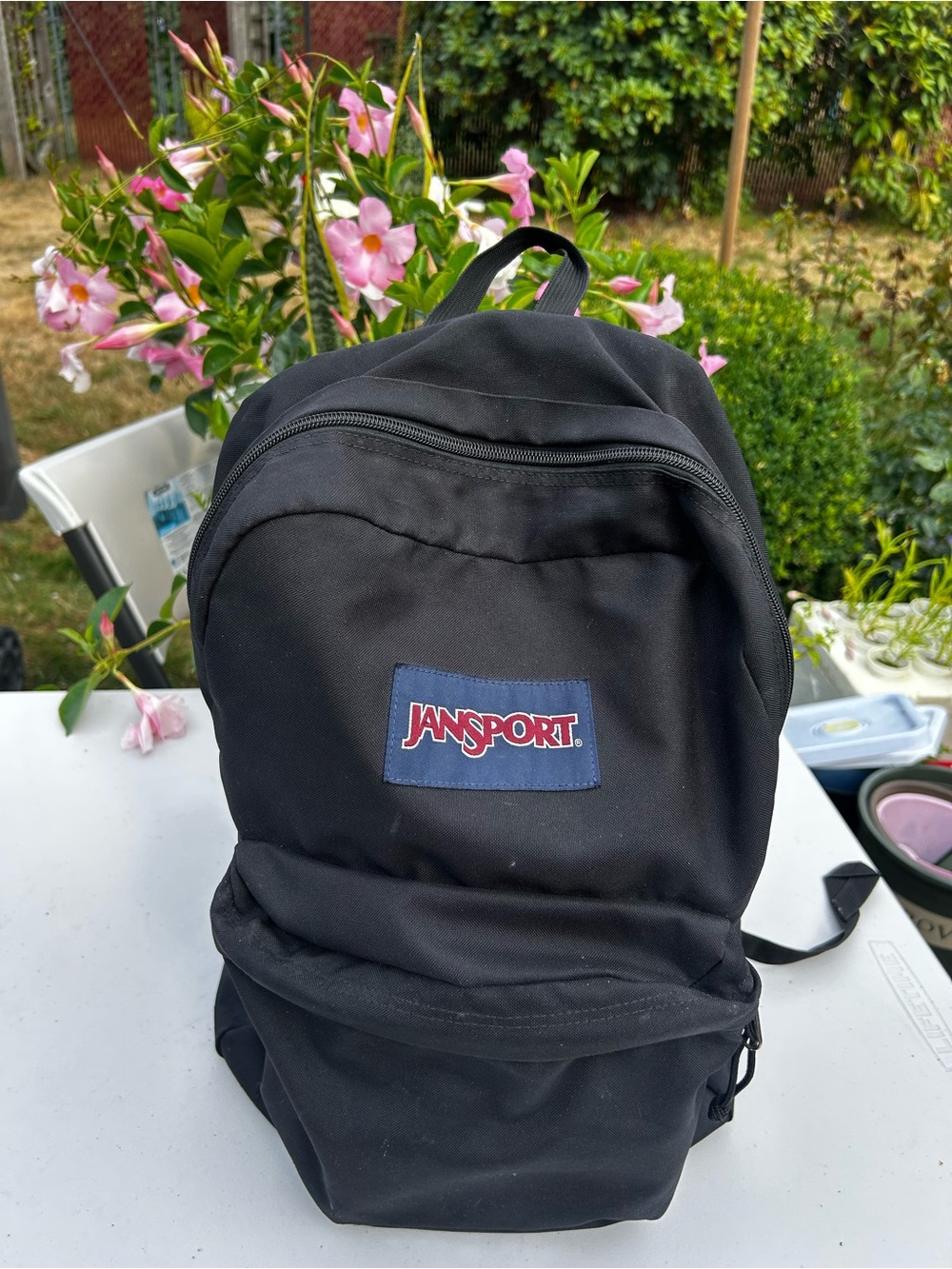 Jansport Mens Black Backpack with Red Logo Size 18”x12”x8”